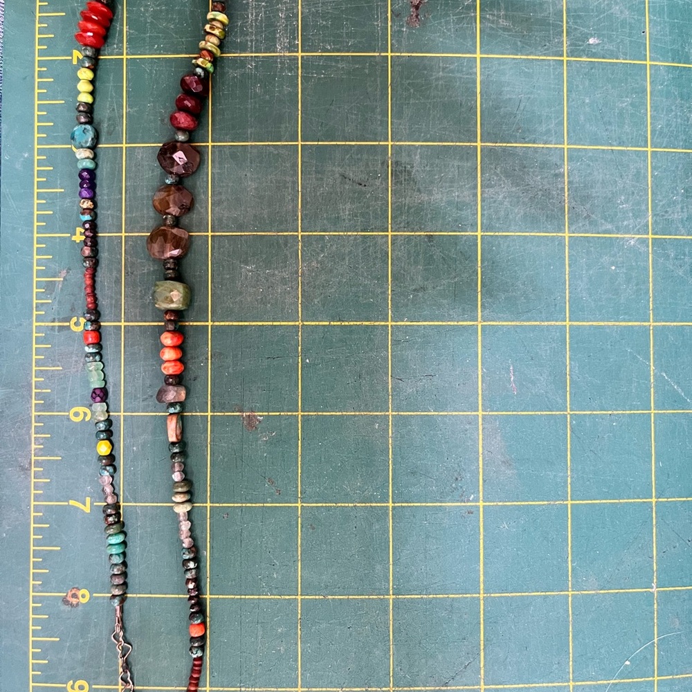 16-18” Multicolor semiprecious Gemstone Beaded Necklace - Picture 9 of 11